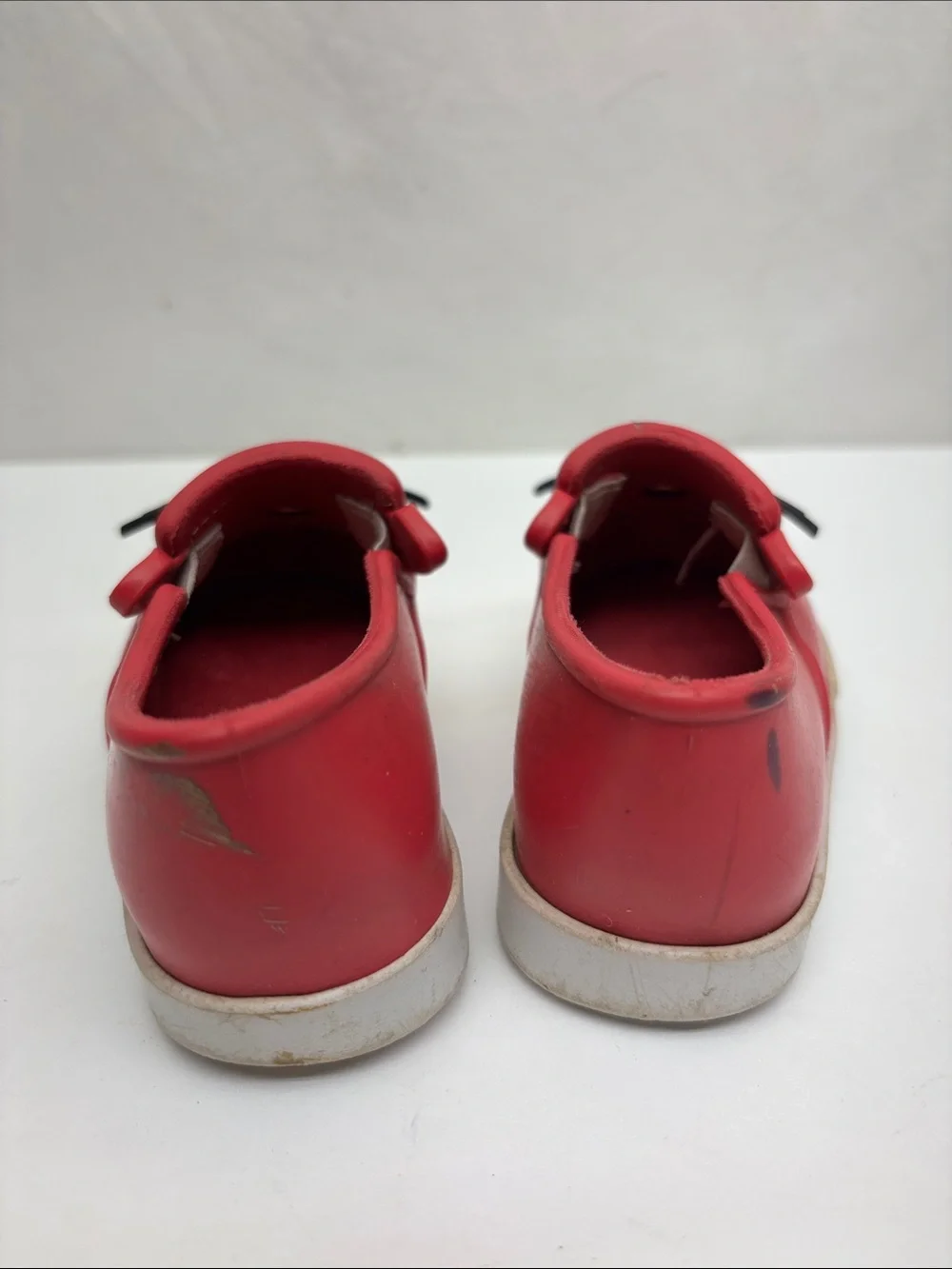 Mini Melissa slip on rubber shoes, SZ 6 for baby, box 73